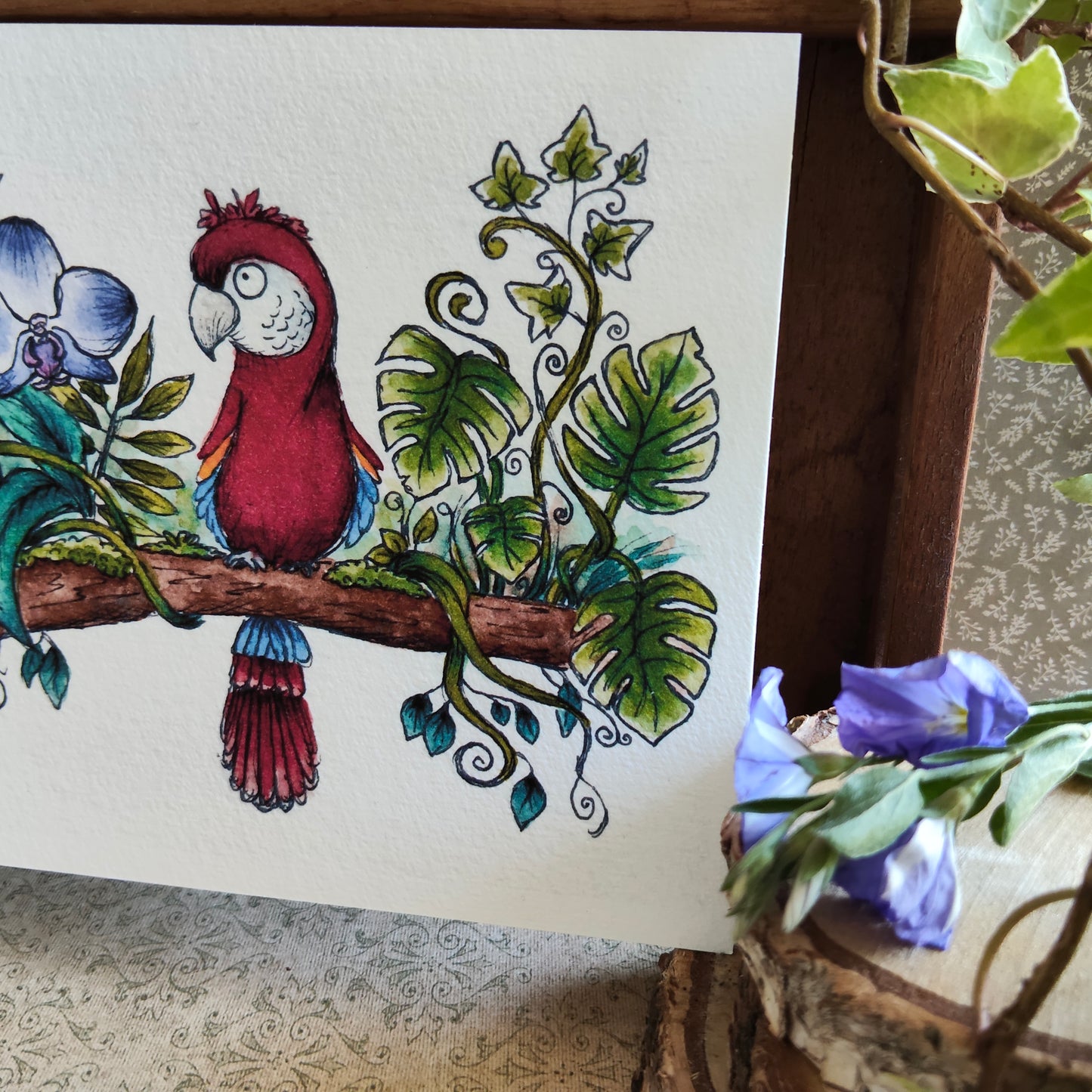 Affiche A5 Oiseau Tropical Perroquet Ara – Illustration Colorée à l’Aquarelle, Nature Exotique