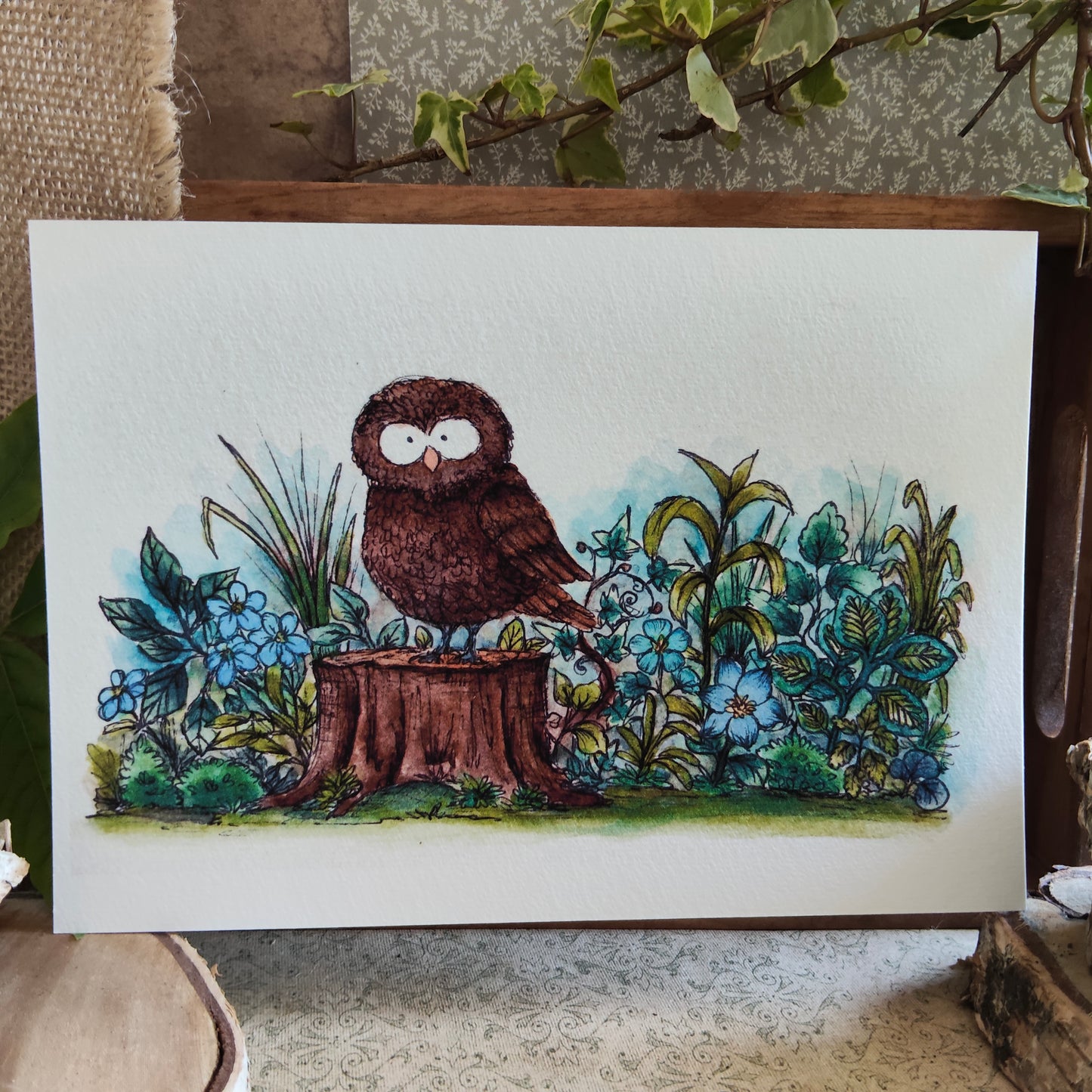 Affiche Aquarelle "Chouette sur Souche" - Illustration Animalière Magique