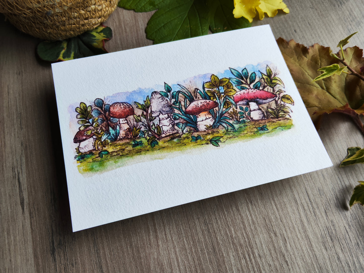 Carte A6 féerique - Fleurs, feuilles et champignons - Illustration à l’aquarelle