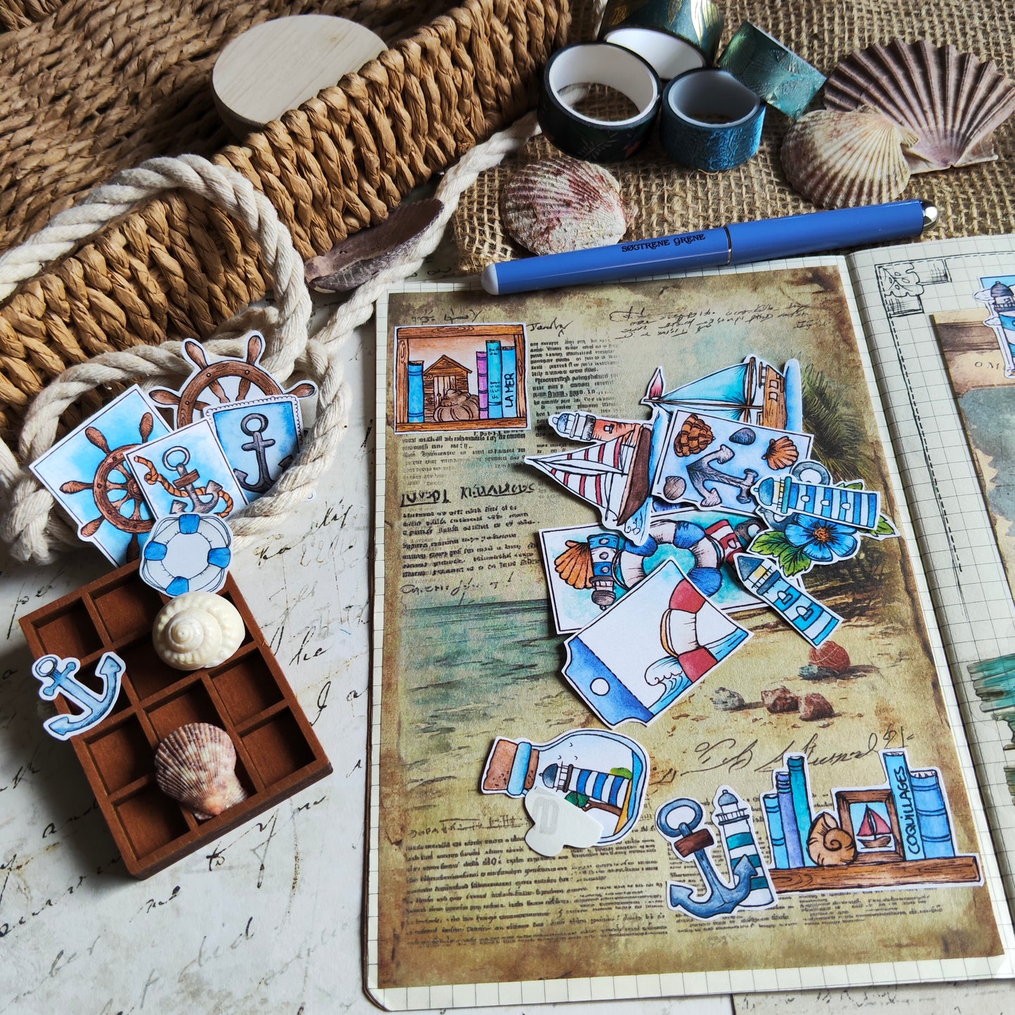 Stickers bord de mer – Lot de 40 autocollants marins à l’aquarelle - Thème océan, phares et bateaux