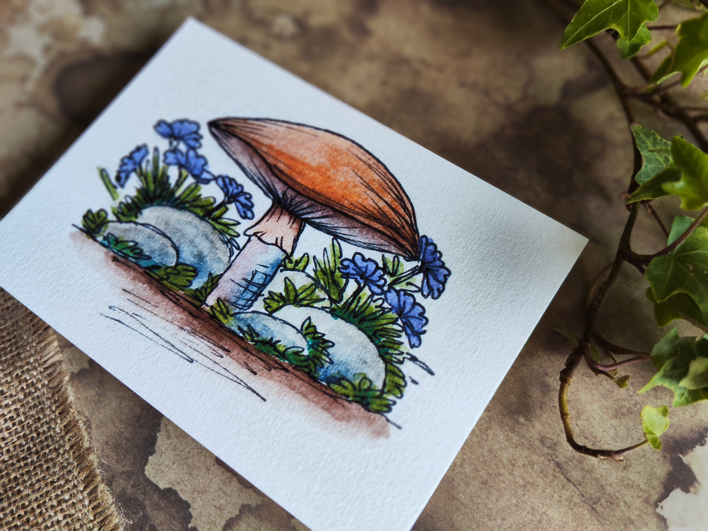 Carte Champignon et fleurs bleu – Illustration nature