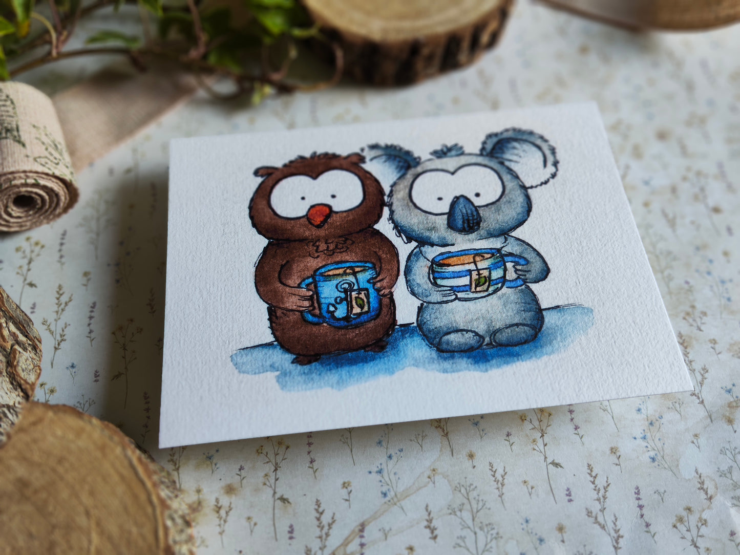Carte Koala & Hibou – Amis Moment pause Mug Thé à l’aquarelle