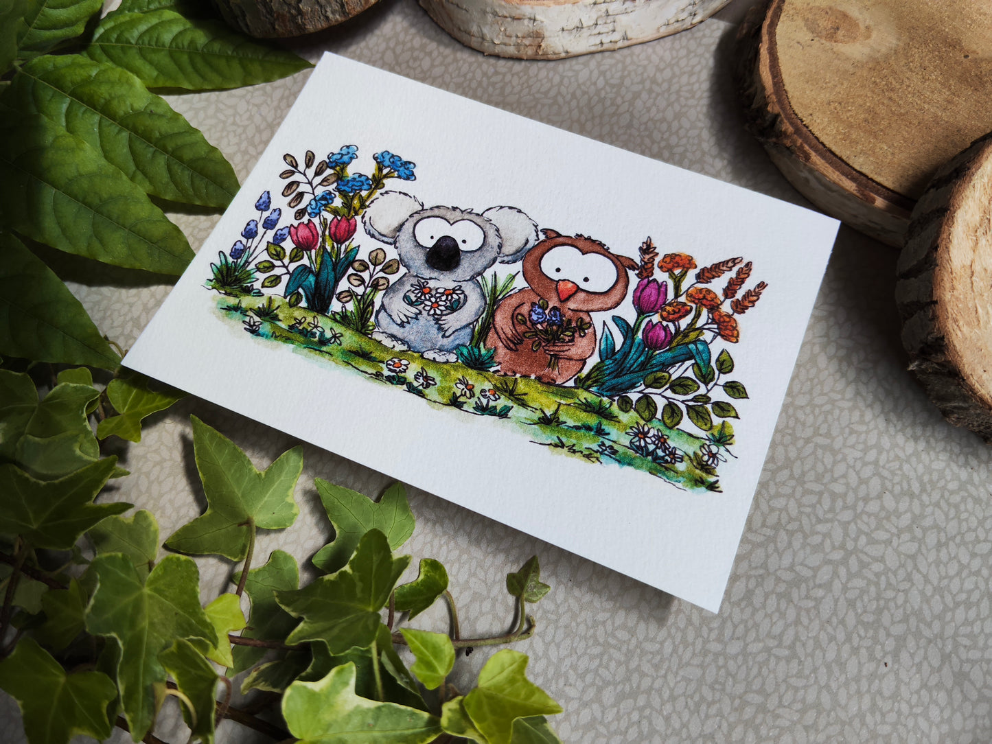 Carte illustrée A6 – Koala et Hibou fleuris – Illustration Animaux à l’aquarelle