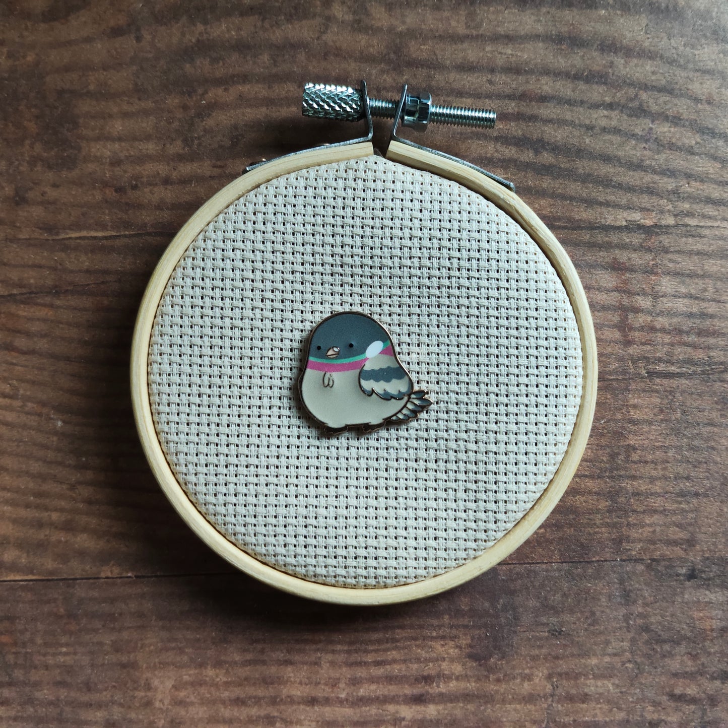 Pin's oiseau Pigeon mignon gris Animal