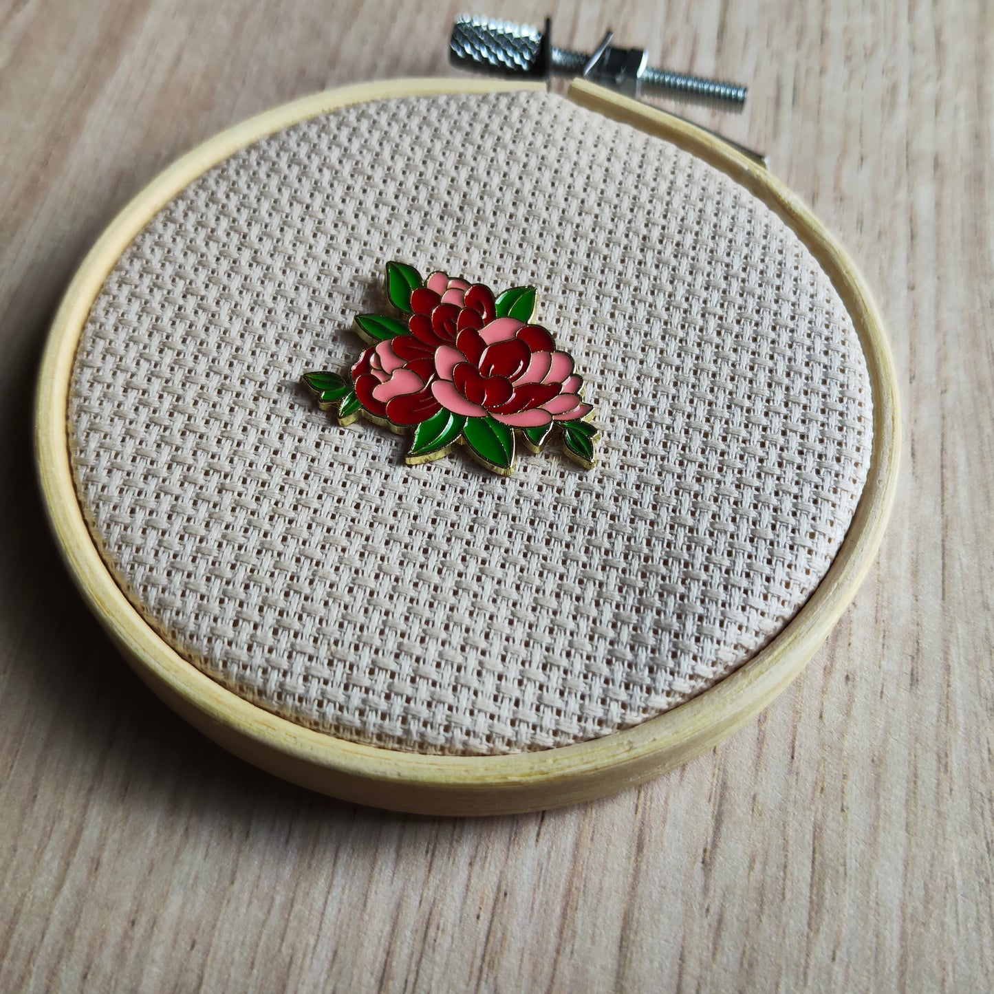 Pin's Fleurs nature printemps jardin