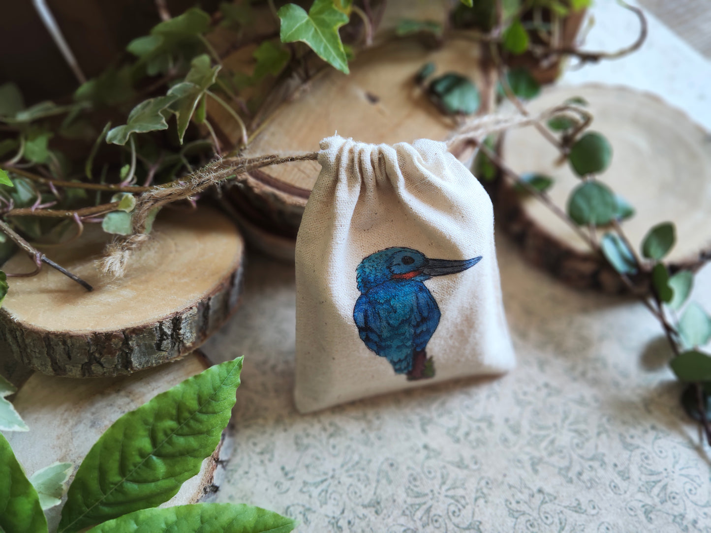 Pochon “Oiseau Bleu” Martin Pêcheur – Petit Sac Illustré en Tissu