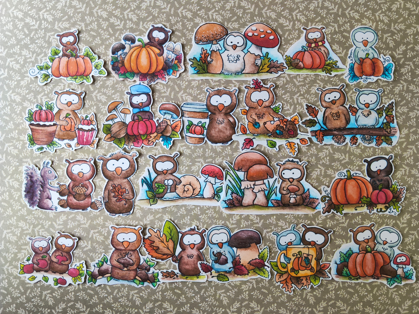 Lot de 21 Stickers Aquarelle – Automne, Citrouilles et Petits Animaux Hiboux