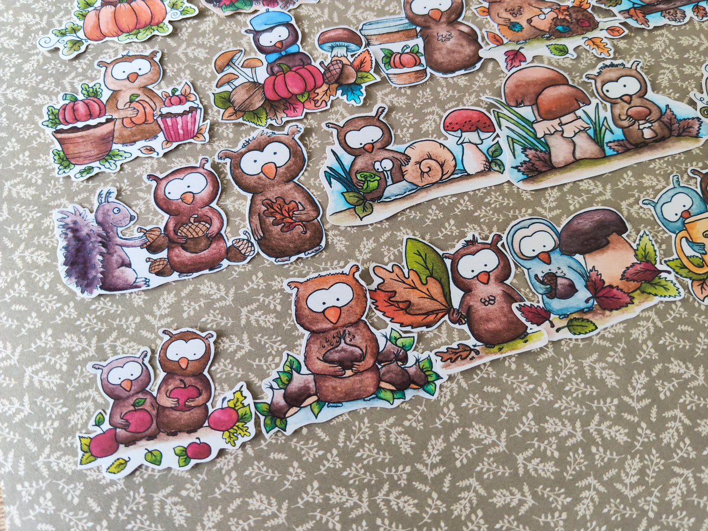 Lot de 21 Stickers Aquarelle – Automne, Citrouilles et Petits Animaux Hiboux