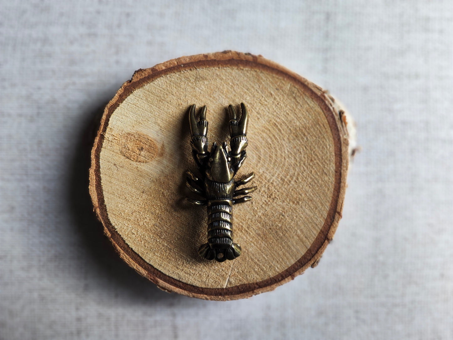Ecrevisse figurine animal aquatique