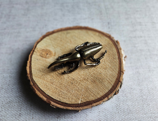 Scarabée Rhinocéros corne Insecte Animal Figurine Laiton