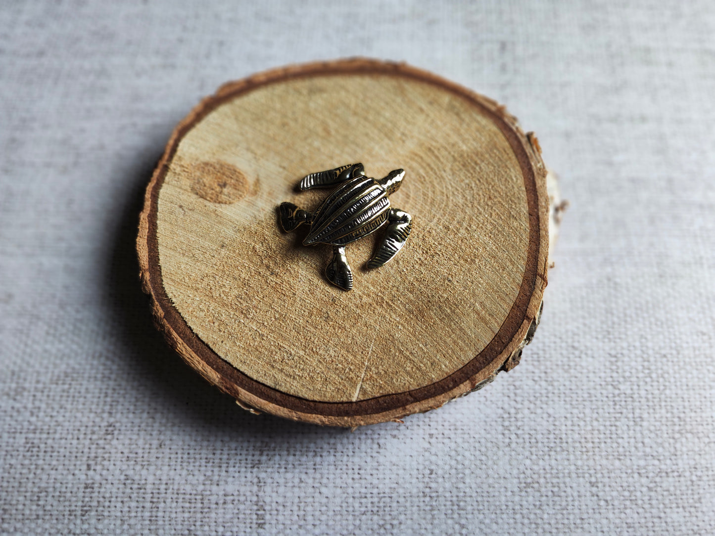 Tortue luth figurine animal reptile marin