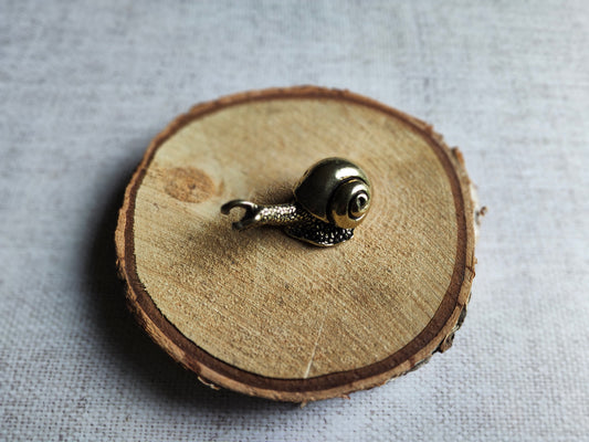 Escargot figurine animal jardin laiton