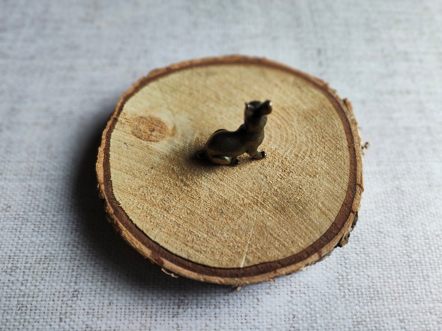 Lapin figurine animal laiton