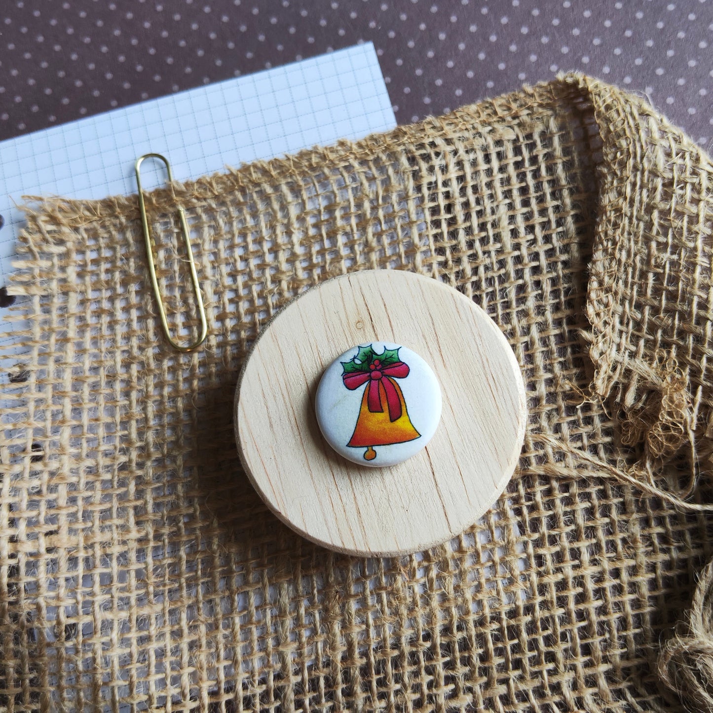 Badge Saison Hiver Cloche déco Nœud Ruban Fête Noël Hiver