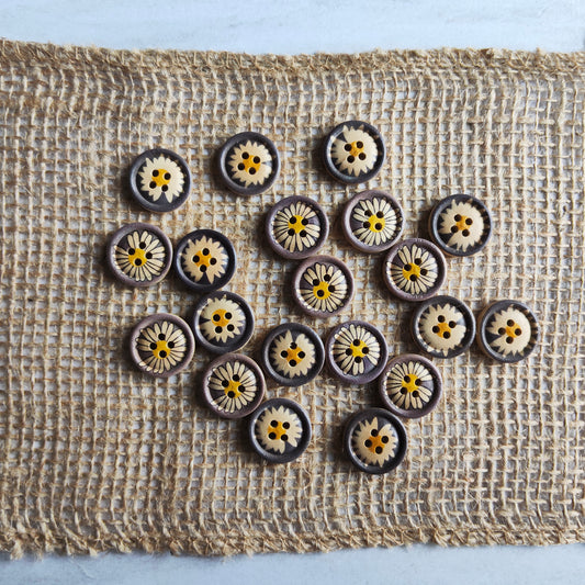 Boutons rond marron fleur marguerite centre jaune bois
