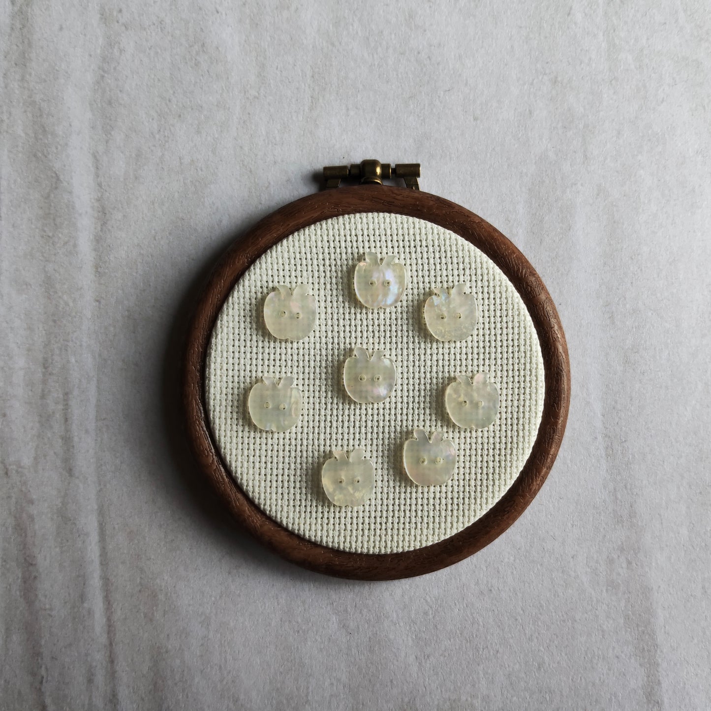 Boutons pomme blanc nacré fruit