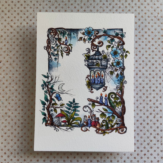 Carte Lanterne Féerique – Illustration Aquarelle Feuillage Lierre Bougie Champignon