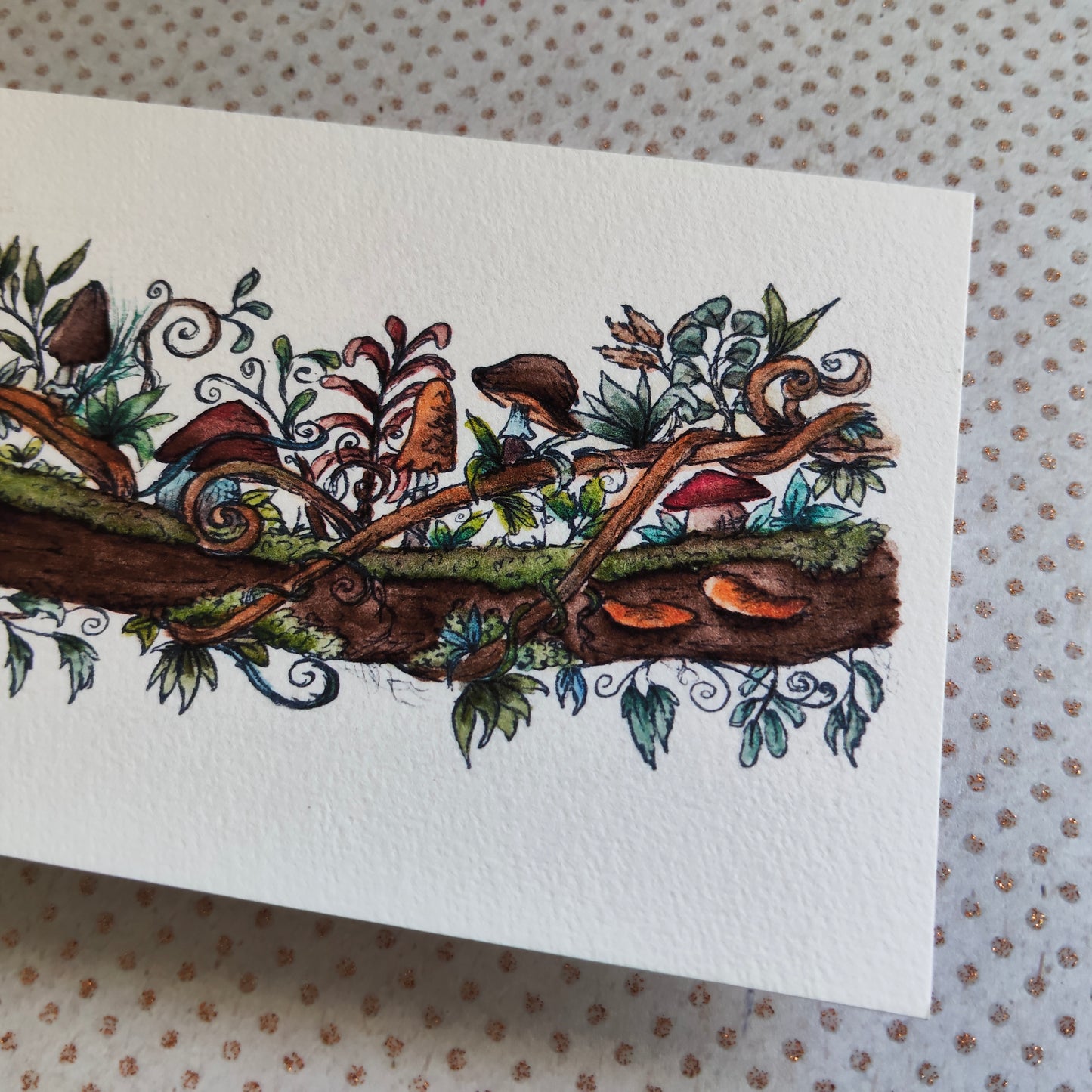 Carte A6 champêtre illustrée – Branche fleurie avec champignons, aquarelle imprimée d’une illustration magique et botanique, carte nature