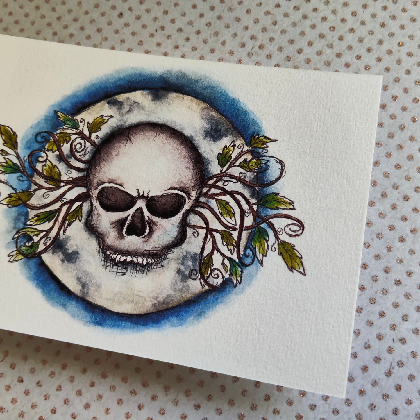 Carte Citrouille et Crâne – Ambiance Nocturne Magique et Pentacle