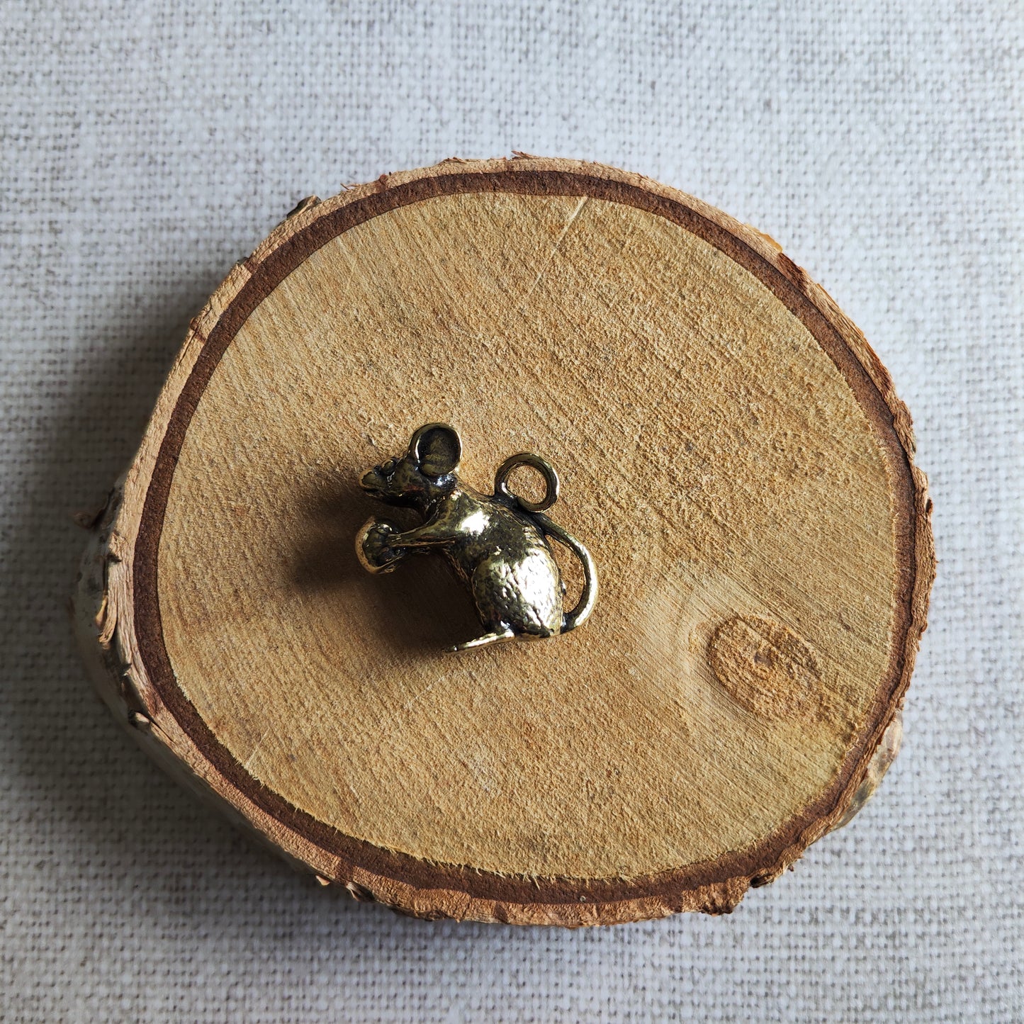 Figurine Souris et noisette laiton miniature