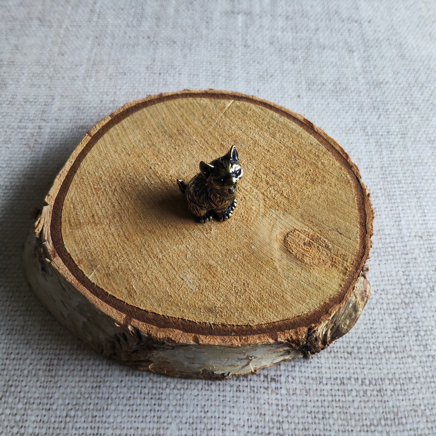 Figurine Chaton qui baille laiton animal chat