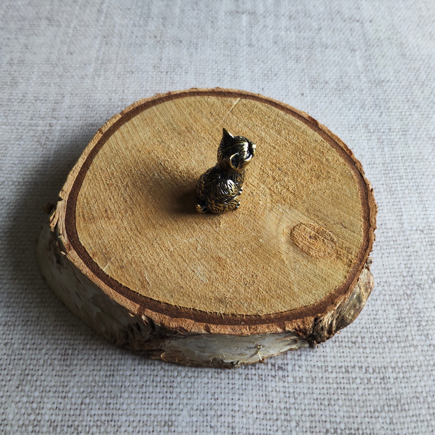 Figurine Chaton qui baille laiton animal chat
