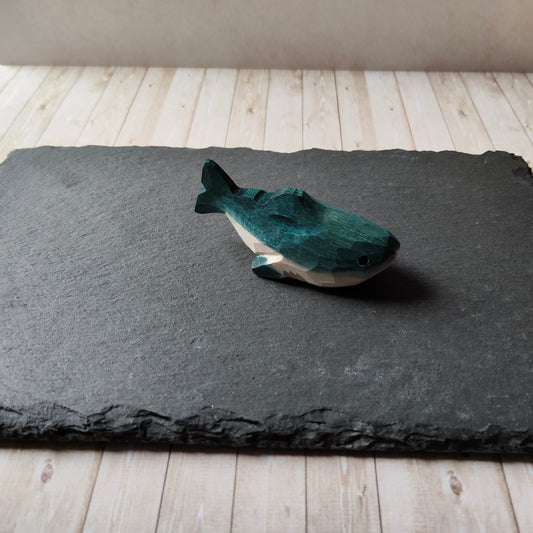 Requin bleu petit animal marin figurine bois