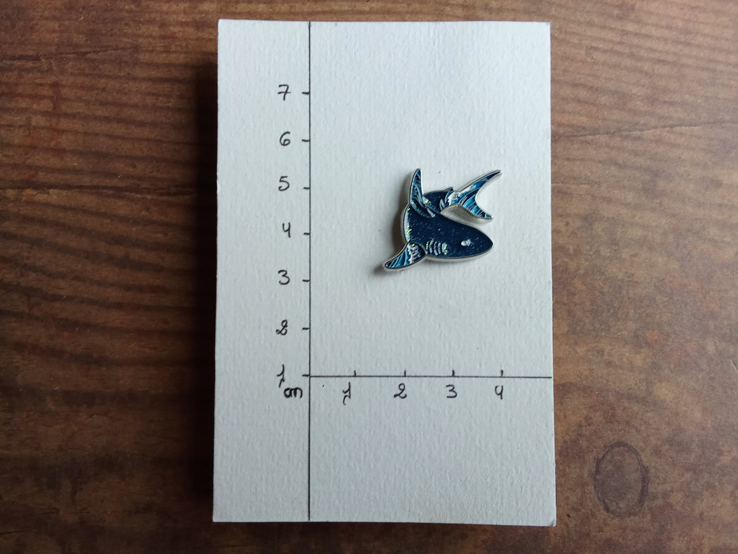 Pin's Requin bleu animal marin