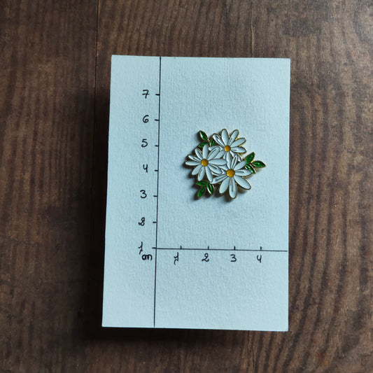 Pin's Trio Petite Fleurs Marguerite blanc nature
