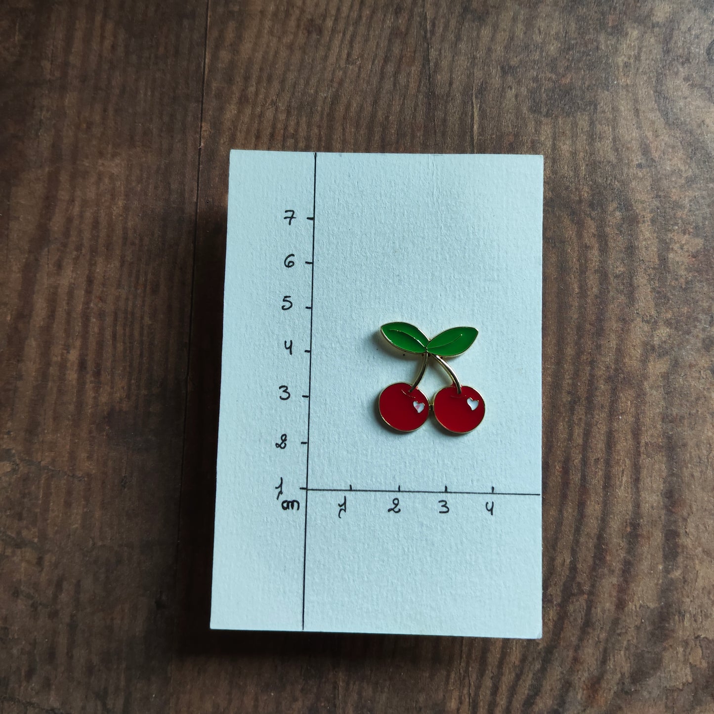 Pin's Fruit rouge Cerise Cœur