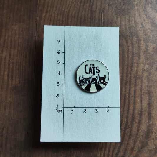 Pin's The Cats Rond Noir Blanc