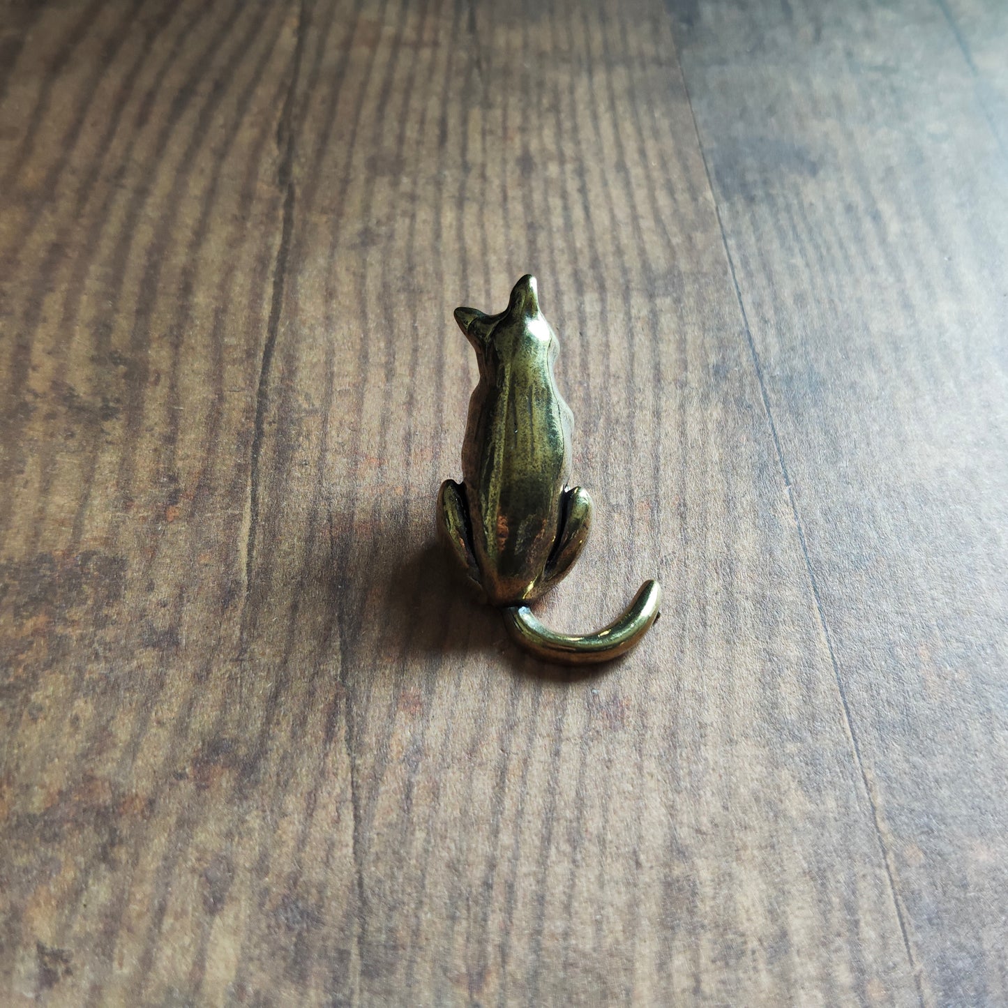 Figurine Chat qui se lave Animal laiton miniature