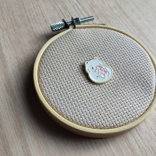 Pin's petit chaton blanc poisson rose Animal félin chat