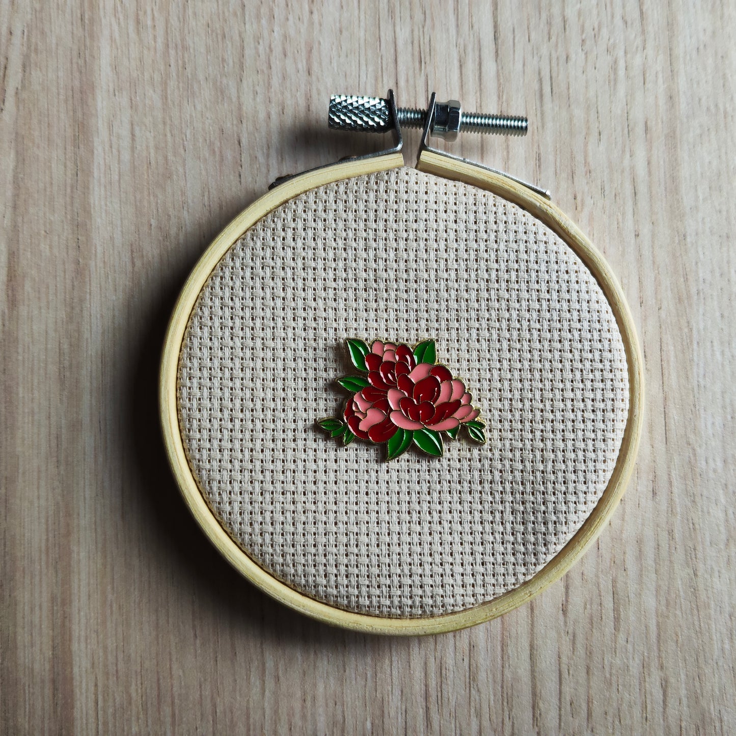 Pin's Fleurs nature printemps jardin