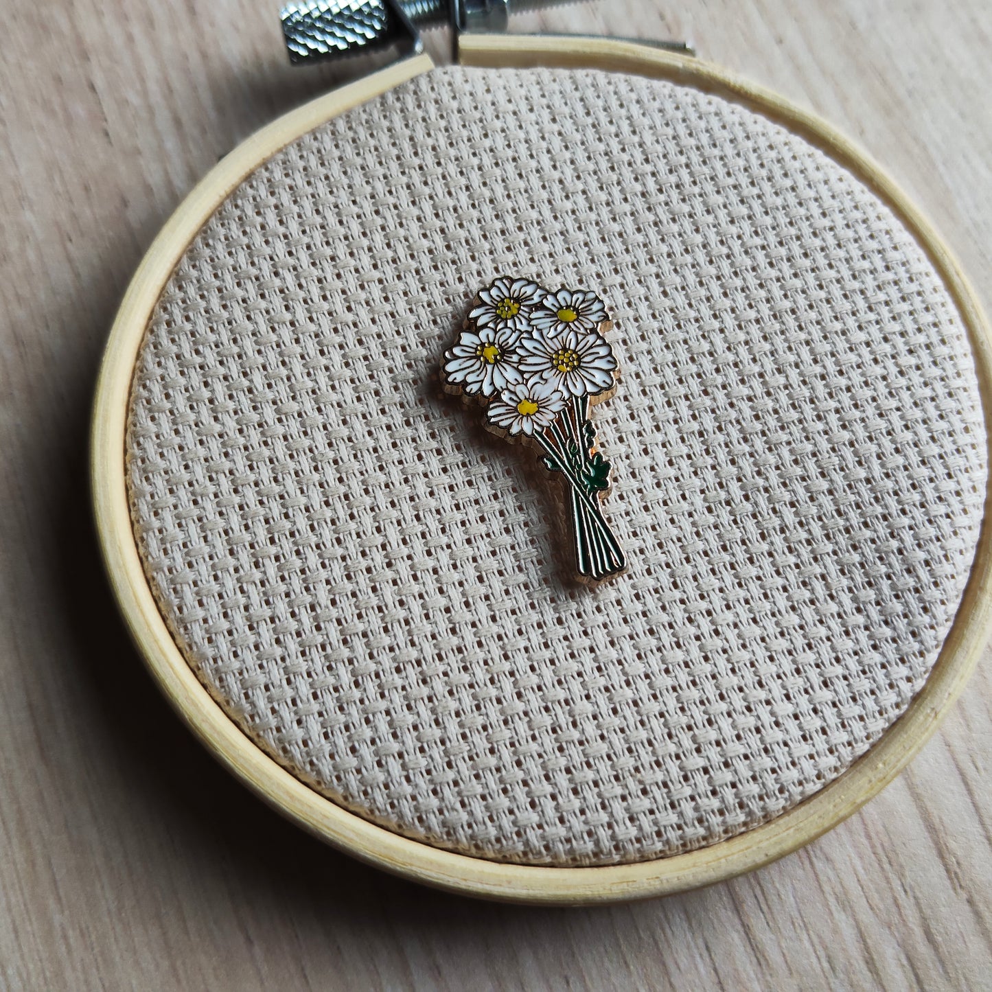 Pin's Fleur bouquet marguerite nature printemps jardin