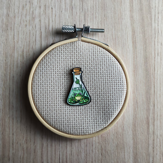 Pin's fiole grenouille verte bouteille nénuphar