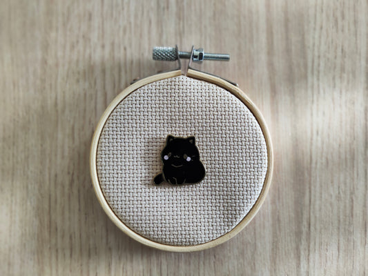 Pin's petit chat noir