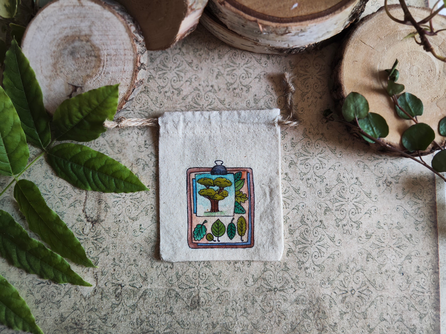 Pochon Arbre et Feuillages – Petit Sac Féérique en Tissu