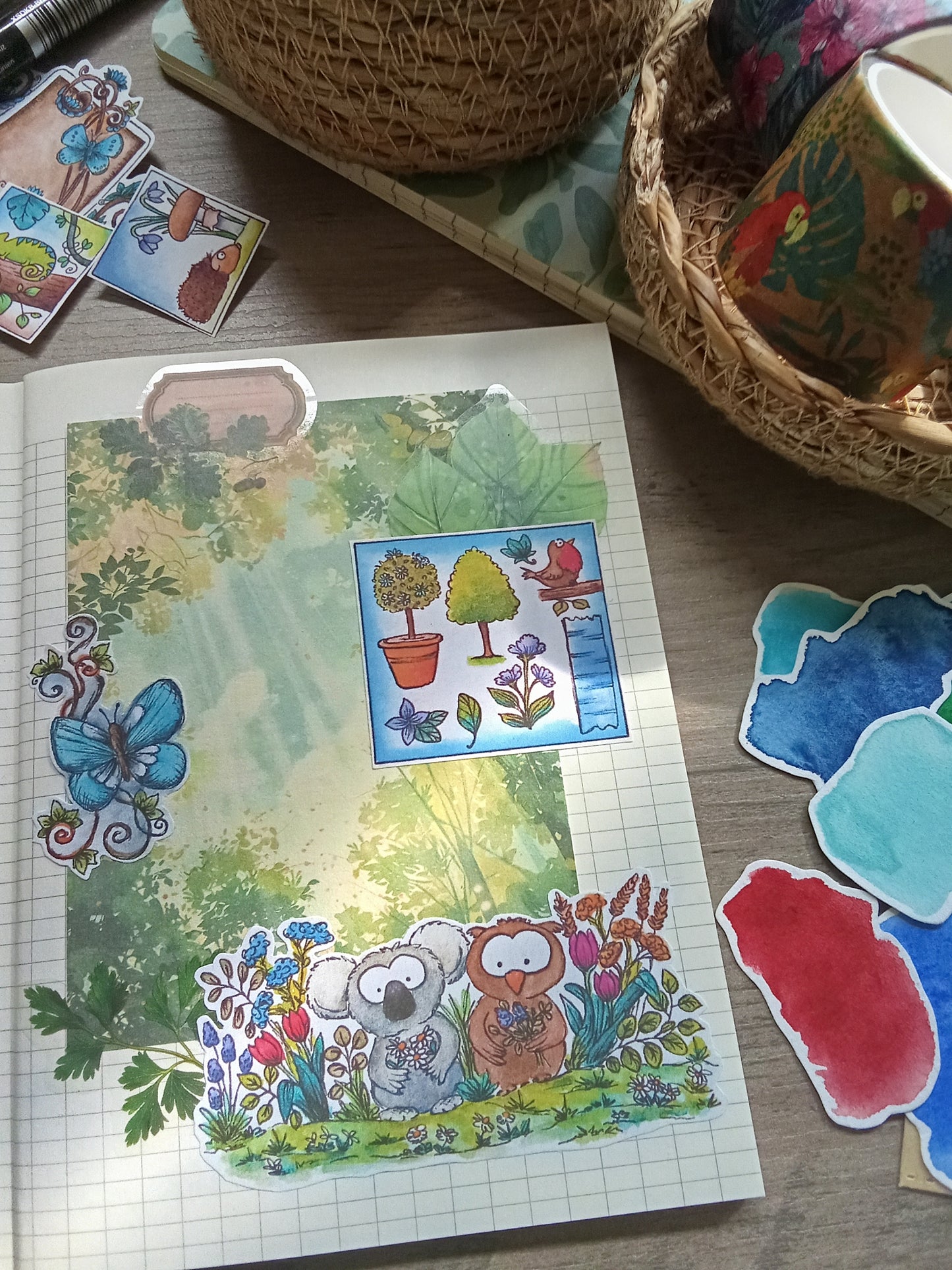 Stickers animaux mignons et nature – Lot de 33 autocollants illustrés à l’aquarelle – Koalas, escargots, oiseaux, fleurs, papillons